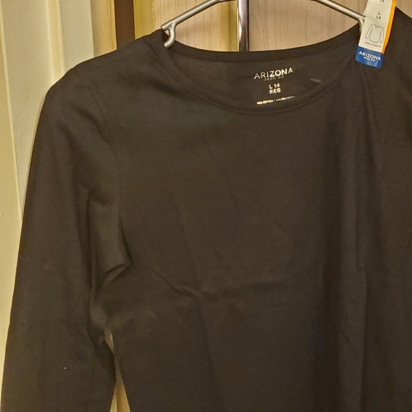 2 pack Girl's Long sleeve shirt 2 Pk - Picture 1 of 3